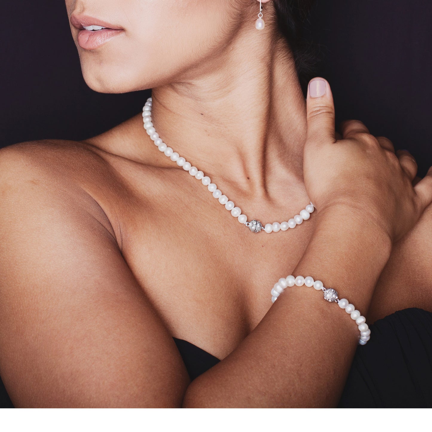 Spark Pearl Bracelet