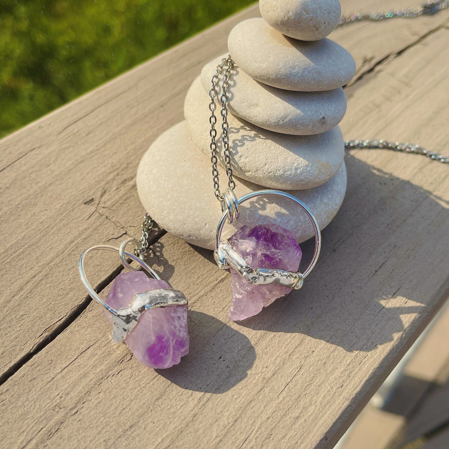 Dreamy Rock Amethyst Necklace